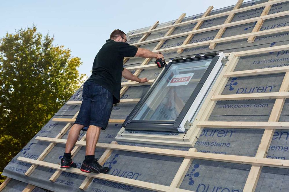 Specialisti Montaj Tigla Metalica Acoperisuri, Reparatii Acoperisuri