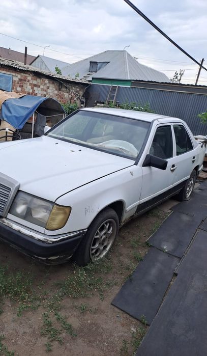 Продам Mercedes по запчастям