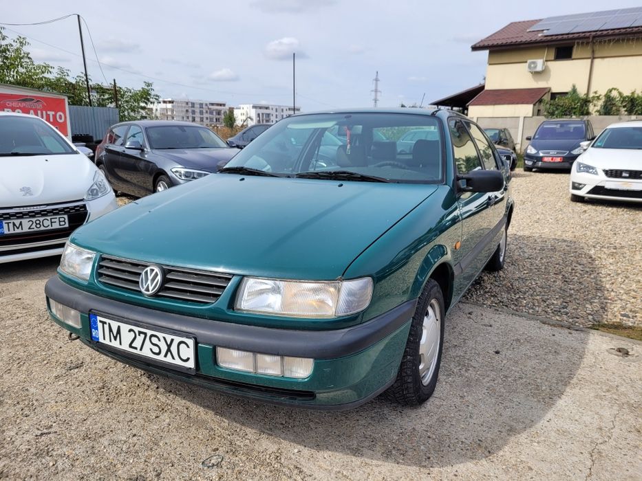 Volkswagen Passat an 1992 Automatic Auto retro de colectie