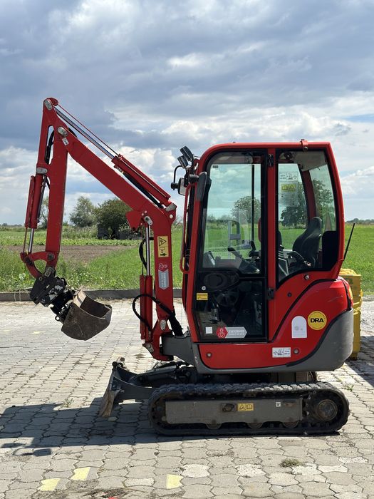 Miniexcavator Yanmar SV18