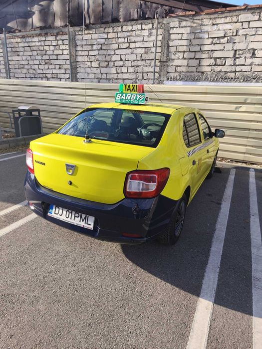 Vand Taxi Logan 2016 Operator