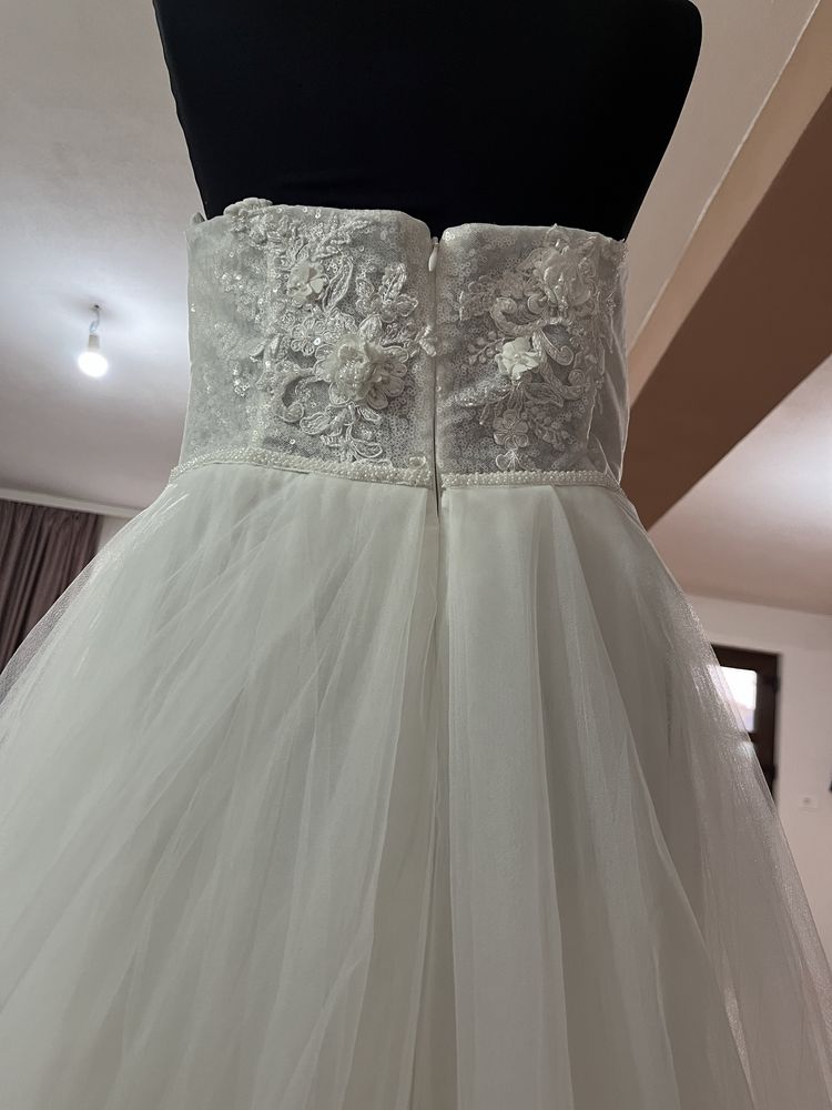 Vând Rochie mireasă