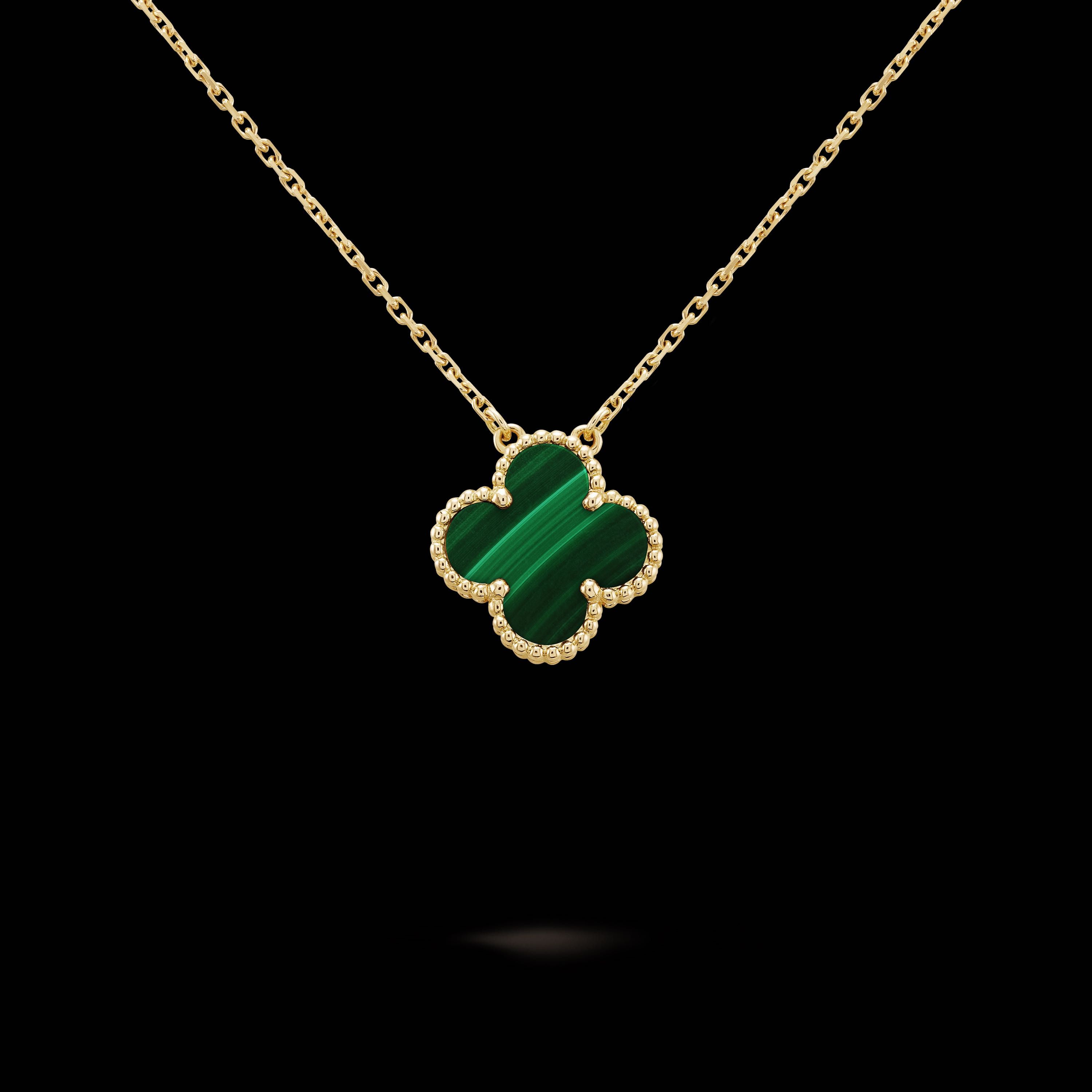NEW Подвеска Van Cleef and Arpels Vintage Alhambra VCARO9VA0