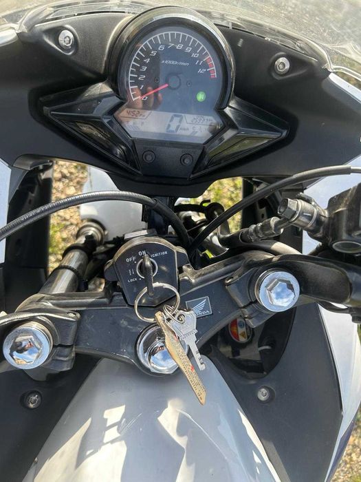 Honda CBR 125 cmc, în stare excepțională