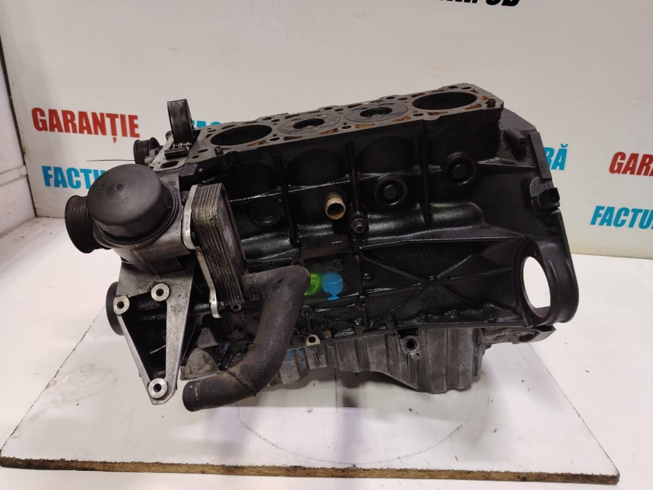 Bloc motor ambielat Vibrochen pistoane baie ulei W211 2.2 euro 4