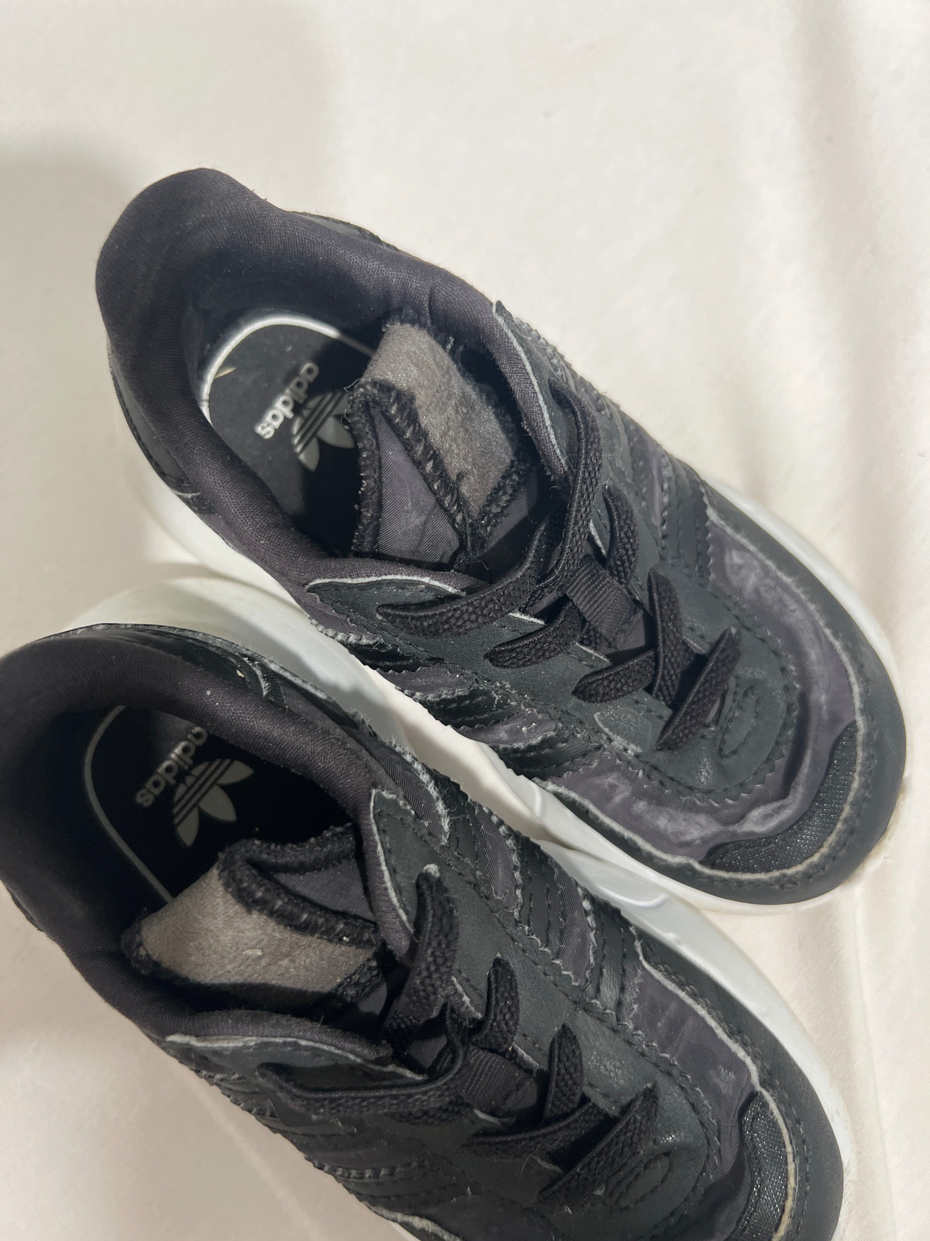 adidas детски обувки 24 номер