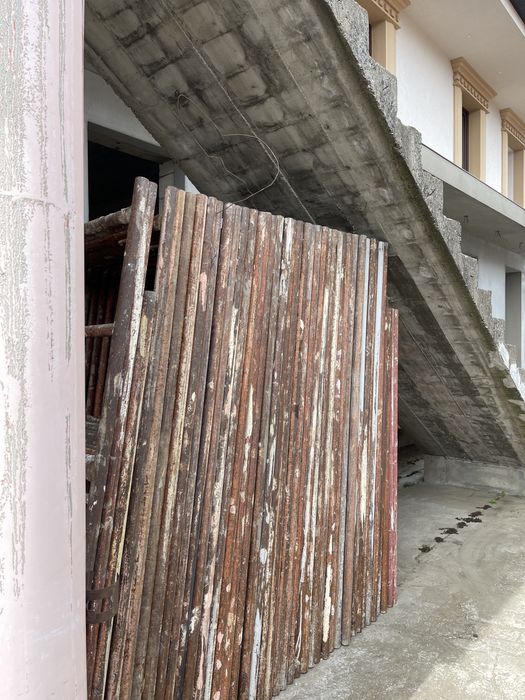 Schela metalica de vanzare .