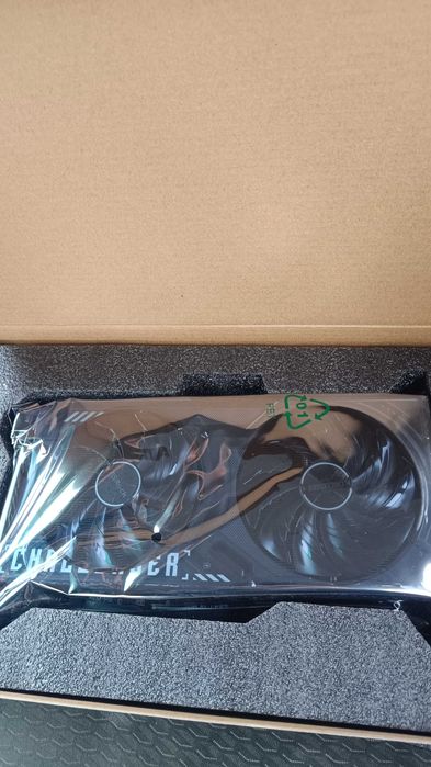 AMD Radeon RX 9060 XT