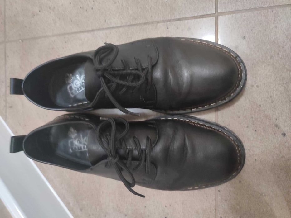 Дамски обувки Rieker затворени от естествена кожа черни номер 42