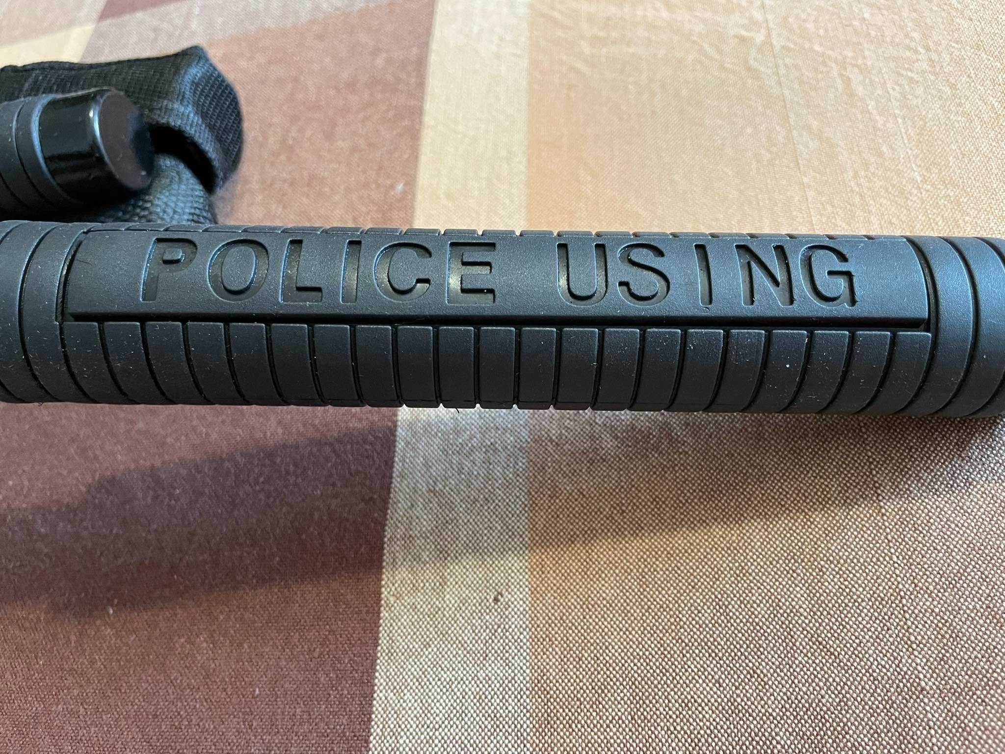 Метална полицейска палка