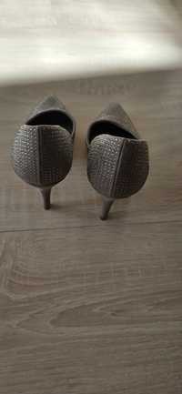 Нови дамски обувки Graceland