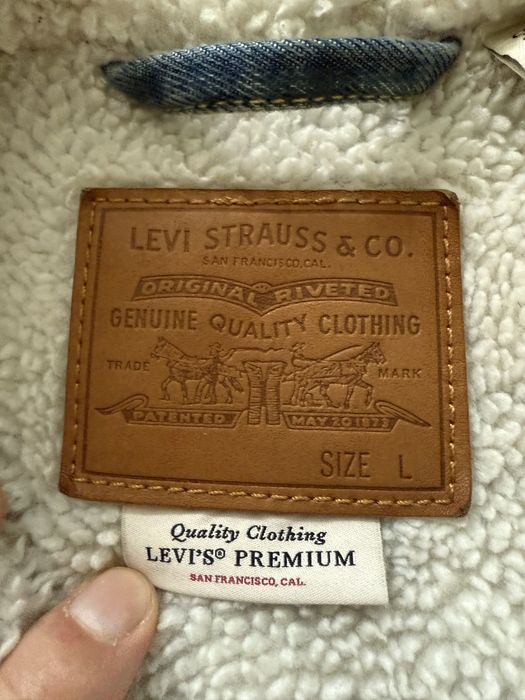 Geaca iarna levi’s Levis marimea L