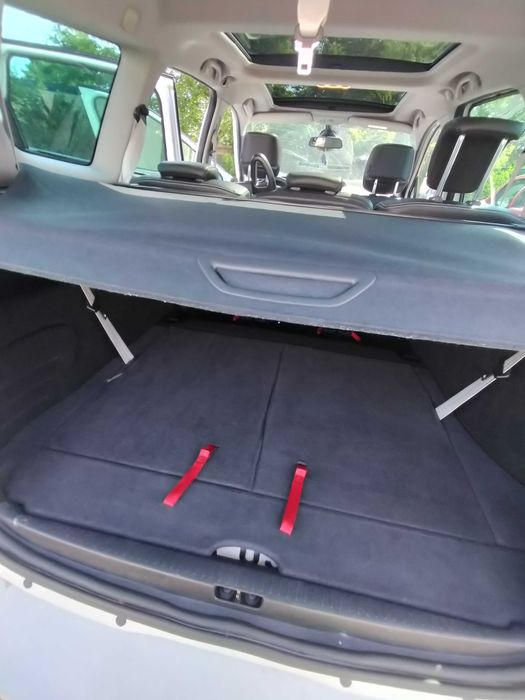 Schimb sau vând Renaul Grand scenic 3 2014  1.6 dci 130 cp pachet bose