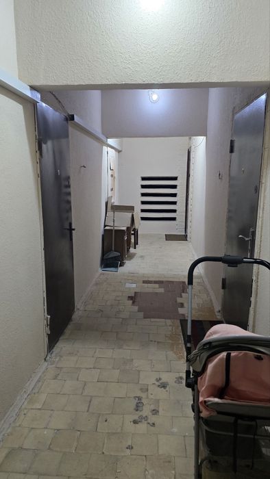 Чиланзар 18.  1 комнатная франция балкон 1.х 7