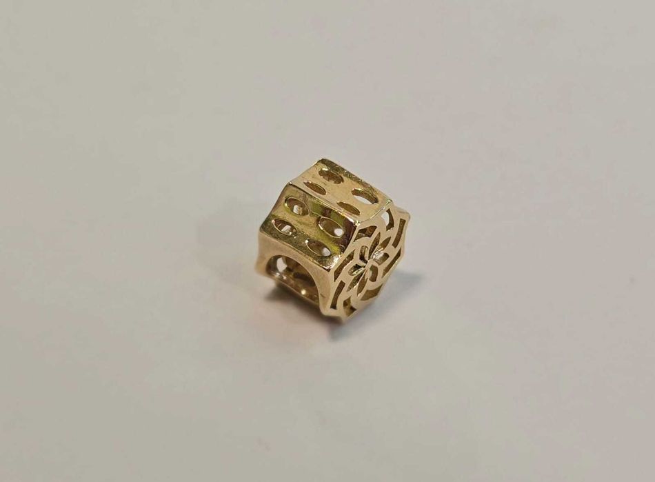 Charm aur 14 K, 1.27 gr. (Ag.39 / b17147.4) – Garantie 2 ani