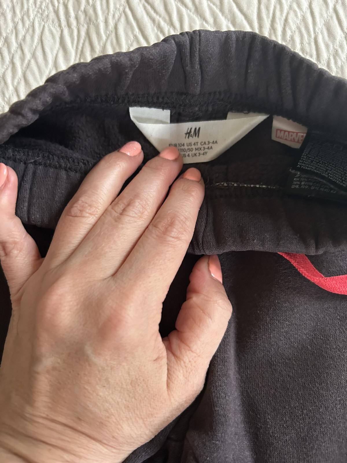 Дрехи Спайдърмен за момче H&M 104 см.