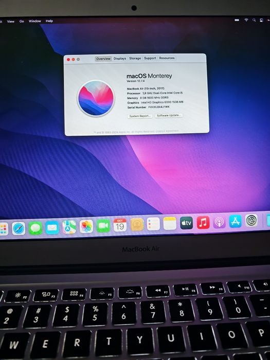 Vând sau Schimb Apple Macbook AIR 2017