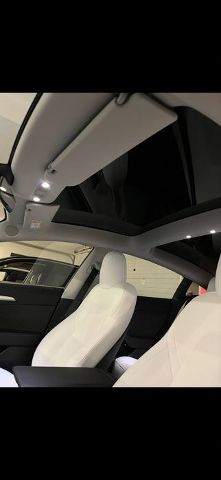 Vand Tesla 3 Performance TVA Deductibil !!! Interior ALB !