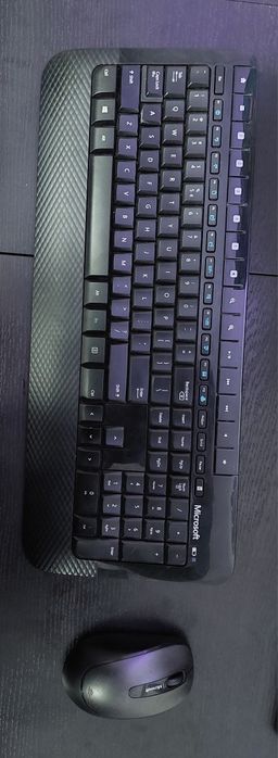 Vând sistem Desktop