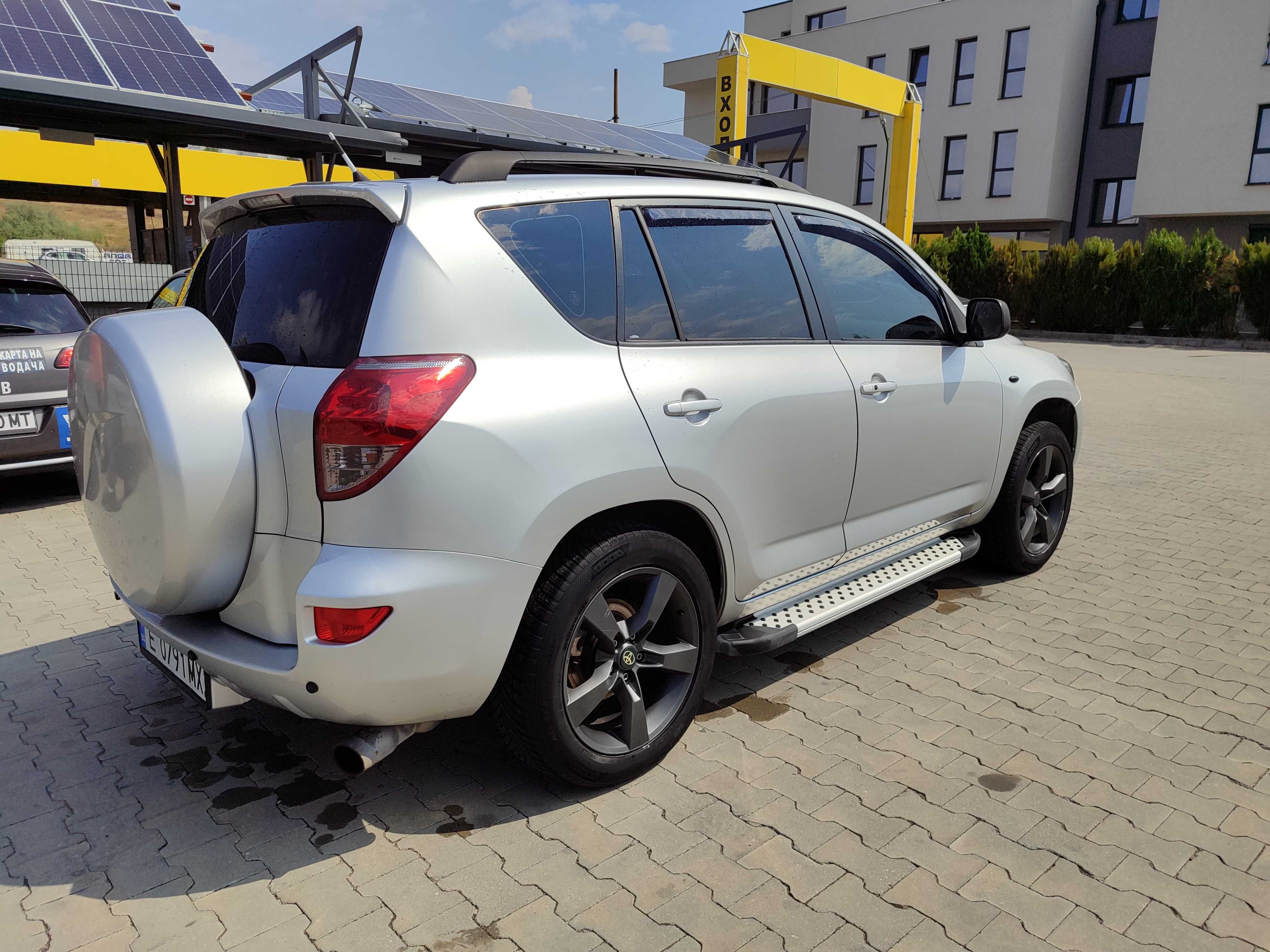 Продавам Toyota RAV 4 2006 г.