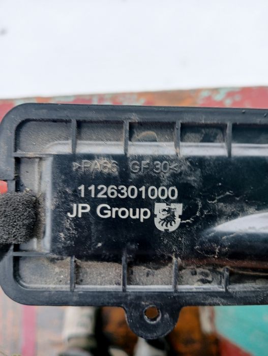 Продам радиатор печки Ауди 80