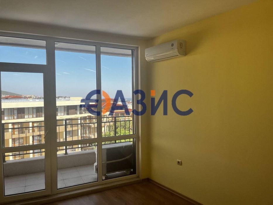 # 33516406 Двустаен апартамент в комплекс Луксор, Свети Влас . 6 ет,