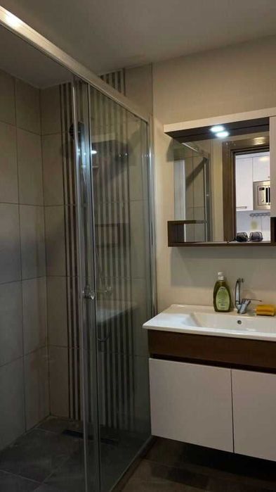 Дава се под наем Двустаен апартамент в София, Банишора - 64 кв.м за 433.5 € - Снимка #2