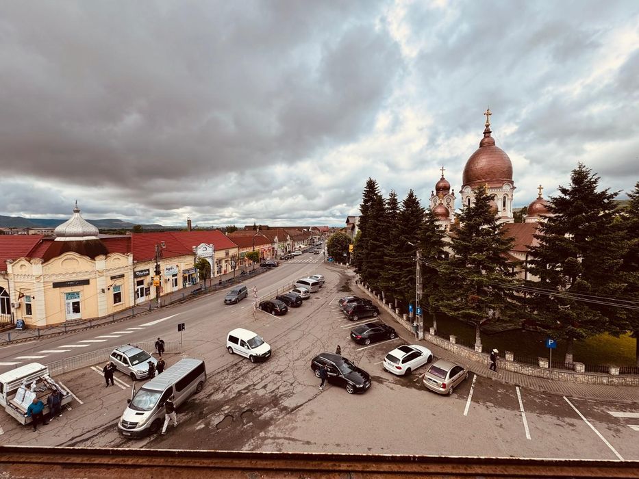 Apartament ultracentral Alesd -2 camere