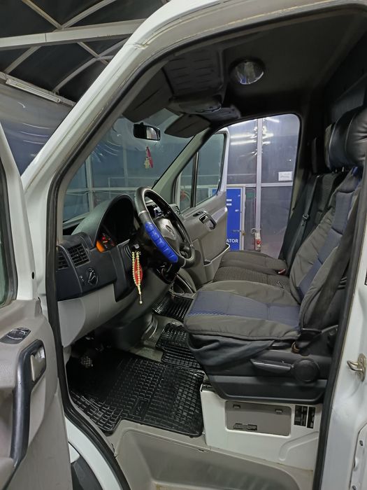 Vând Mercedes sprinter de marfă