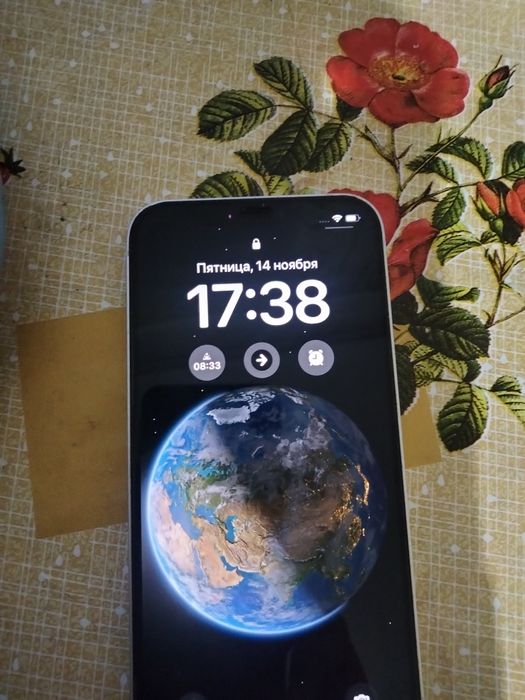 Продаю айфон 12 новый