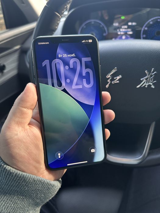 Iphone 11 pro max 256tali