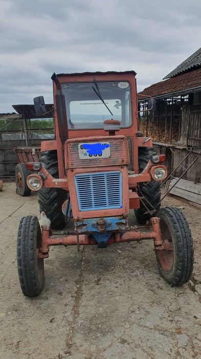 Tractor si utilaje de vanzare