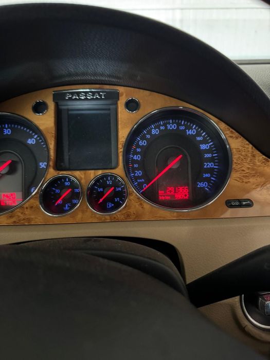 Vând Passat B6 2.0 TDI