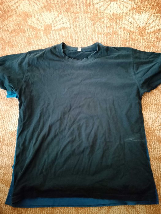 Тениски  Л и ХЛ размер