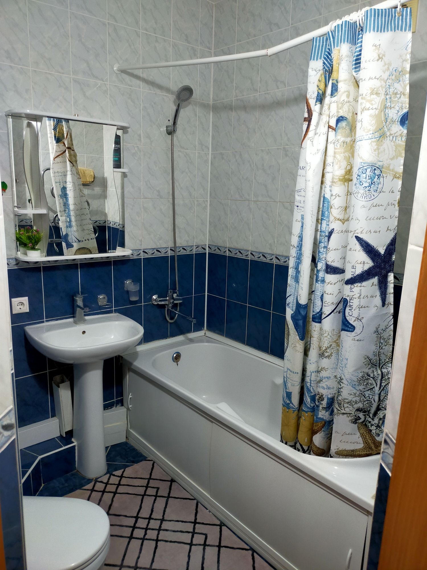 Продам 2 комнатную квартиру