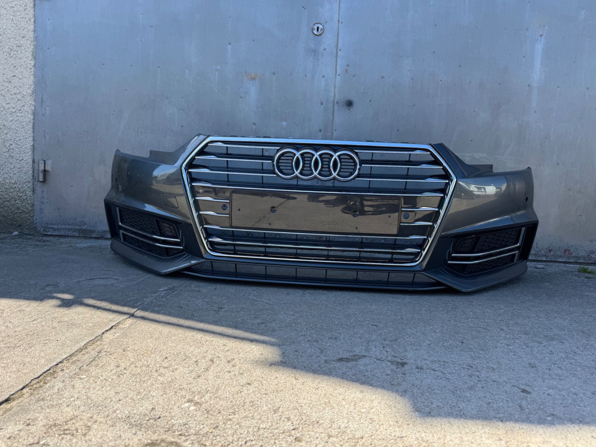 Bară față Audi A4 B9 S-line
