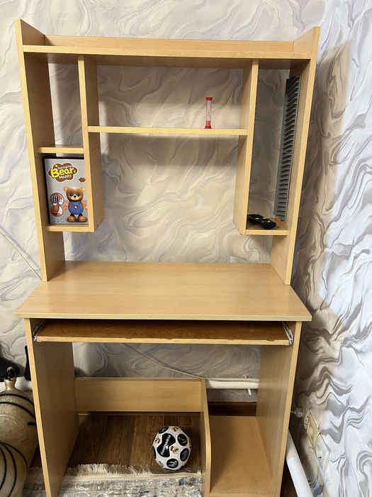 Стол компьютерный