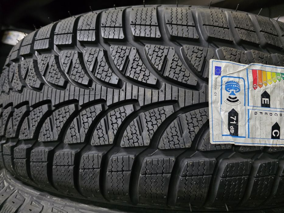 4бр Нови зимни гуми 225 60 17 - Bridgestone