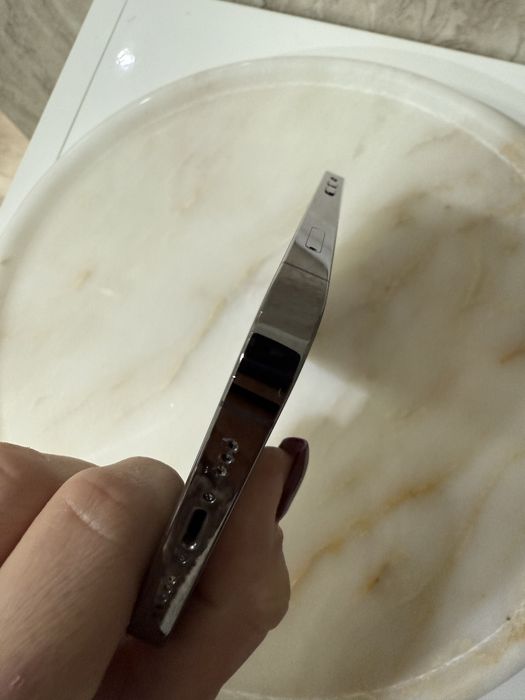 iPhone 12 Pro — 128GB