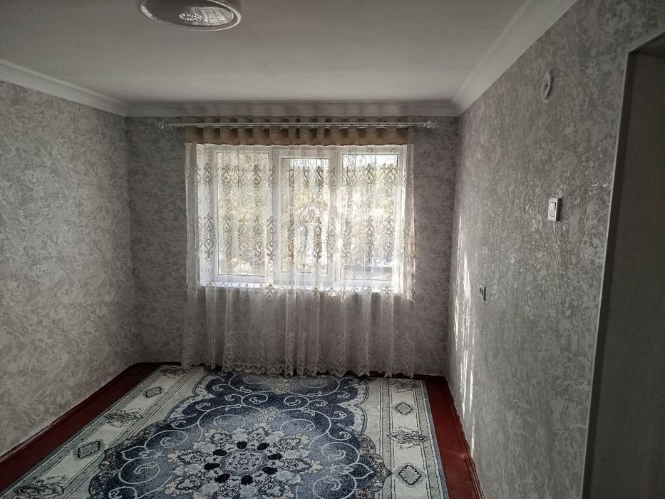 1 Хоналик 2-Каватда жойлашган гиштлик дружба