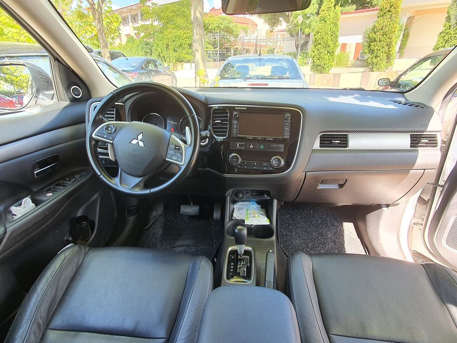Mitsubishi Outlander 2.2 /Automata/7 locuri/4WD