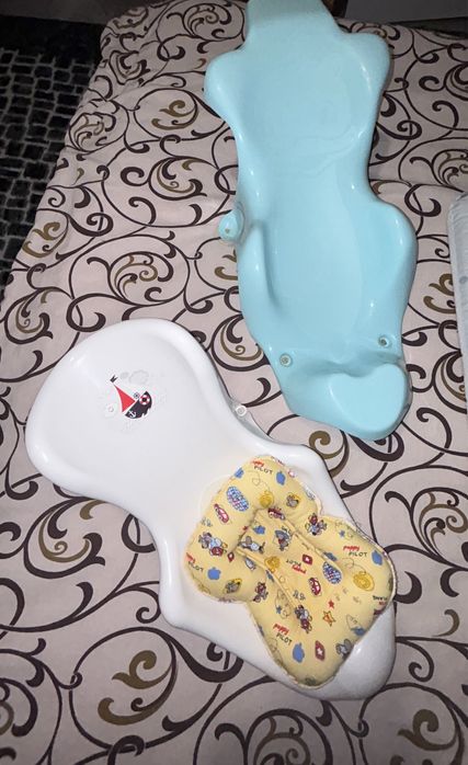 Стойка за вана за новородено