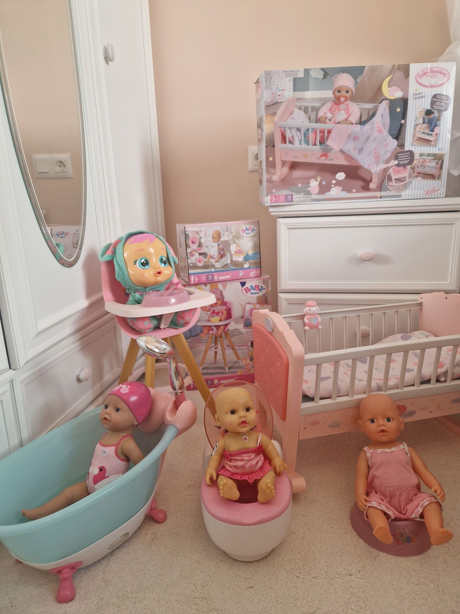 Играчки Baby born