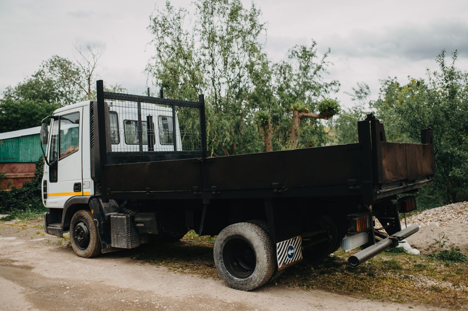 Vând IVECO EUROCARGO Basculabil 75 E17 7,5T