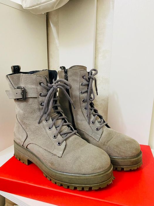 Продам обувь зимнию 37р