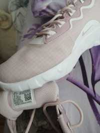 Nike adidasi super usori