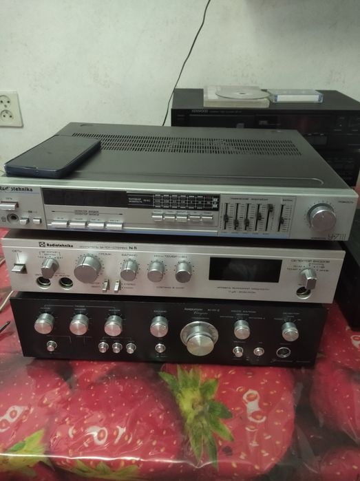 Продам усилитель амфитон