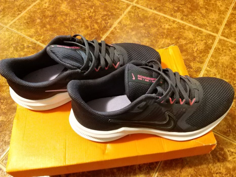 Nike Downshifter 11