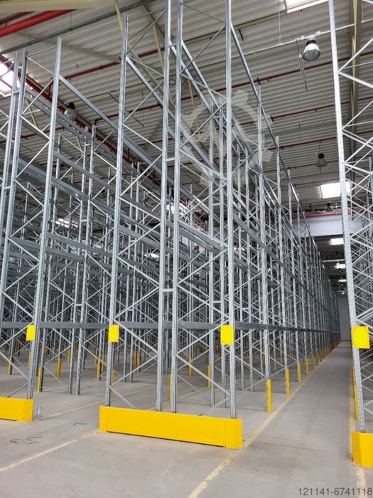 Rafturi metalice industriale