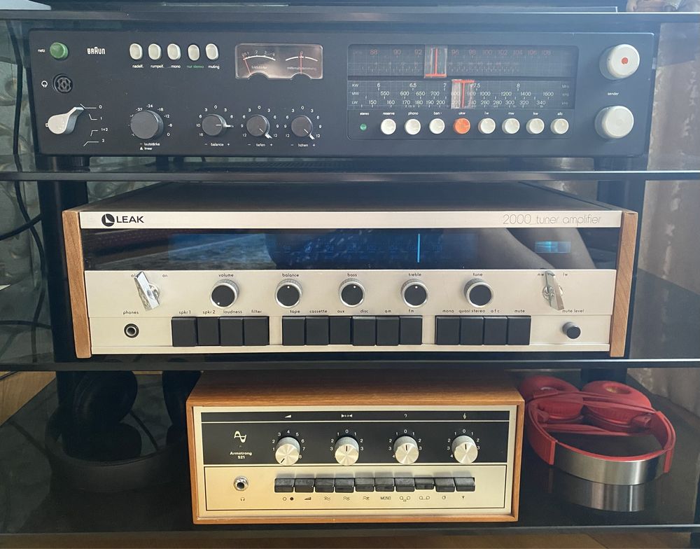 AKAI GX - 210D three- motor / auto reverse